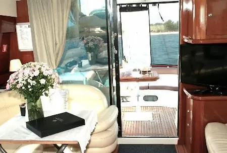 Anima Maris Yacht Hotel na wodzie *