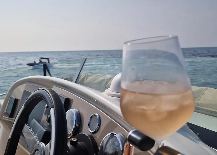 Anima Maris Yacht Bådhotel