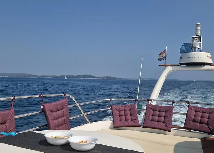 Anima Maris Yacht Bådhotel *