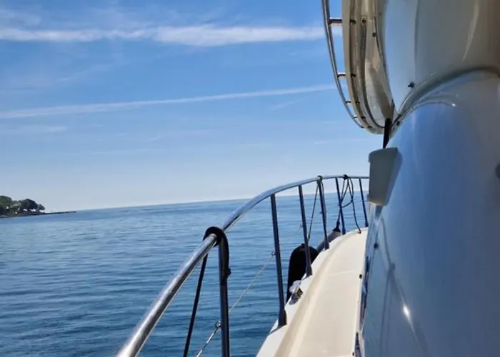 Anima Maris Yacht Hotel na wodzie Umag